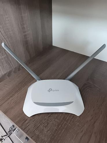 Modemlər və şəbəkə avadanlıqları: TP-Link TL-WR840N simsiz N300 router - Sürət: 300 Mbps 2.4 GHz – — 1