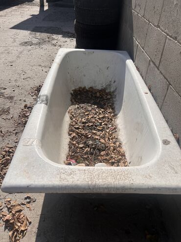 общественная баня: Ванна, Прямоугольная, Материал: Чугун, Размер: 170 x 80 см