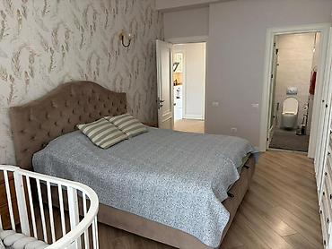 upd qesebesinde evler: İcarəyə verilir 3 otaqlı yeni tikili 140 m², Ağ şəhər q. Kateqoriya — 3