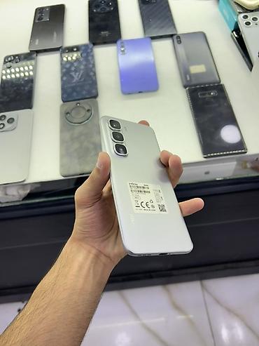 telfon qabi: Infinix Hot 60 Pro+, 256 GB, rəng - Gümüşü, Sensor — 2