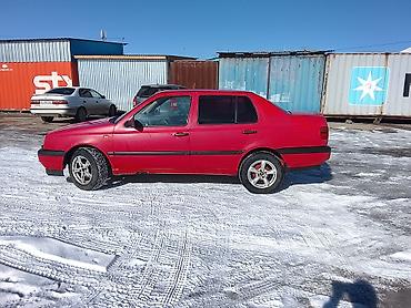 Volkswagen: Volkswagen Vento: 1992 г., Механика, Бензин, Седан — 5