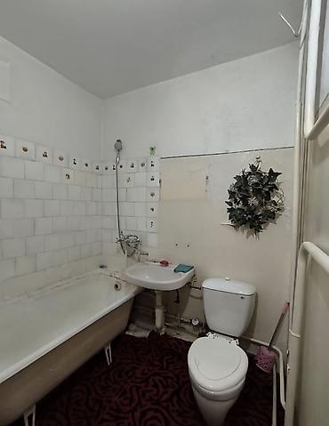 Квартиры: 1 комната, 32 м², 10 мкр 104 серия, 2 этаж, Старый ремонт — 6