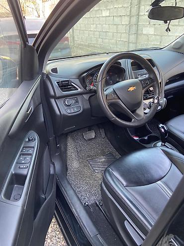 Chevrolet: Chevrolet Spark: 2019 г., 1 л, Автомат, Бензин, Лифтбек — 4
