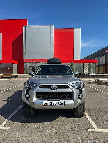 Toyota: Toyota 4Runner: 2017 г., 4 л, Автомат, Бензин, Внедорожник — 2