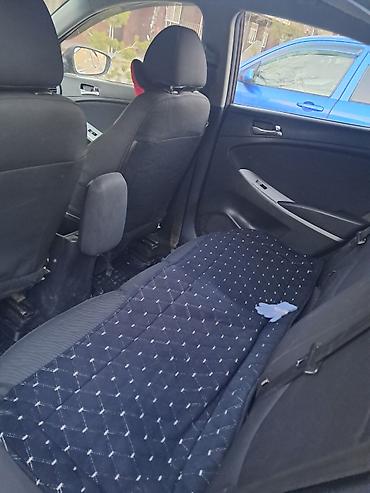 солярись: Hyundai Solaris: 2011 г., 1.6 л, Автомат, Бензин, Седан — 3