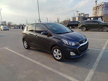 сигналов: Chevrolet Spark: 2020 г., 1 л, Автомат, Бензин, Хэтчбэк — 3