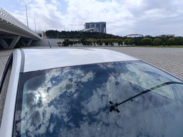 Toyota: Toyota Prius: 1.8 l | 2013 il Hetçbek — 14