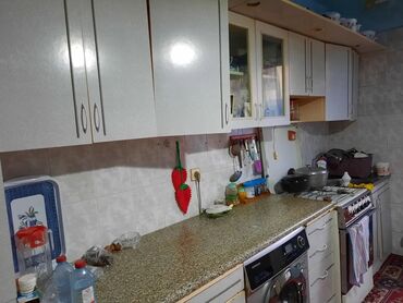 hazır kreditdə olan evlər: 7 otaqlı, 400 kv. m, Kredit yoxdur, Orta təmir
