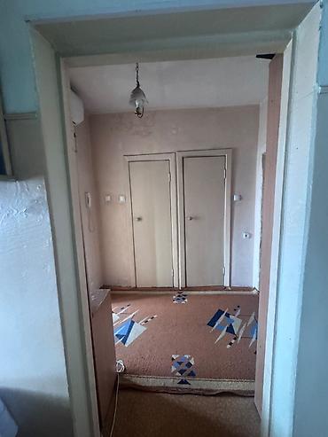 квар ош: 1 комната, 42 м², Ошский рынок / базар Индивидуалка, 7 этаж, Косметический ремонт — 5
