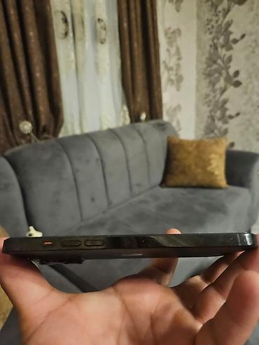 Apple iPhone: IPhone 14 Pro Max, Qara, Face ID — 5