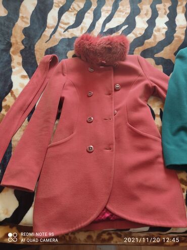 женские короткие пальто: Пальто M (EU 38), цвет - Оранжевый