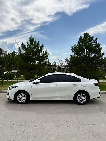 Kia: Kia K3: 2019 г., 1.6 л, Вариатор, Бензин, Седан — 9