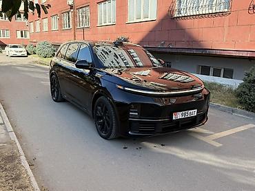 Lixiang: Lixiang L7: 2023 г., 1.5 л, Автомат, Гибрид, Кроссовер — 3