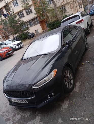 Ford: Ford Fusion: 1.5 l | 2015 il 14560 km Sedan — 13