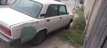 VAZ (LADA): 07. il 2003. etrafli melumat ucun zeng edin.
3500azn