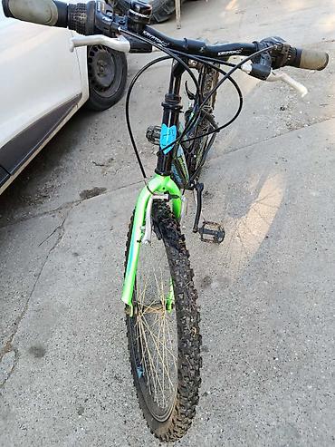 bube sa kube: Na prodaju bicikl. Tockovi 24'. Za decu do 16 godina mada mogu svi da — 2