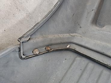 Подкрылки, брызговики, защита днища: Mercedes-Benz, 2000 г., Б/у, Оригинал — 12