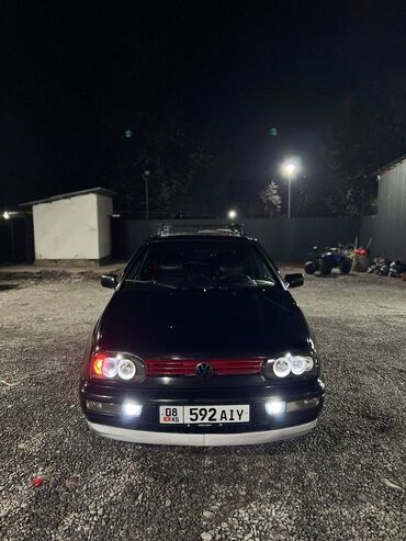 Volkswagen: Volkswagen Golf: 1994 г., 1.6 л, Механика, Бензин, Хэтчбэк — 2