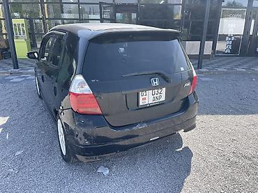 accord 2000: Honda Fit: 2002 г., 1.3 л, Автомат, Бензин, Хэтчбэк — 3