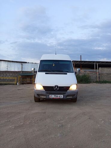 продаю термо будка: Mercedes-Benz Спринтер: 2003 г., 2.2 л, Механика, Дизель, Фургон