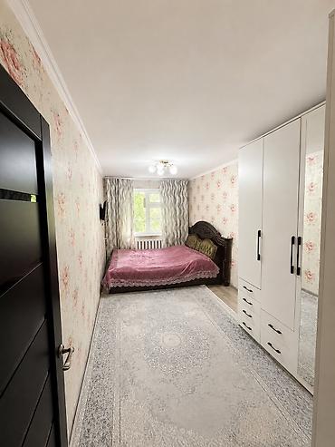 Продажа квартир: 3 комнаты, 58 м², 5 мкр 104 серия, 4 этаж, Косметический ремонт — 1