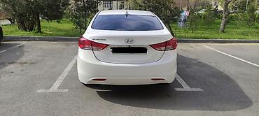 Hyundai: Tecili satilir Hyundai Elantra sedan, ağ rəngli, 5 yerlik. 1.8 dohc — 4