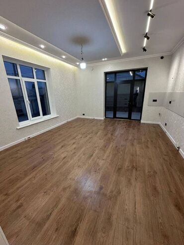 бишкек дом: 5 и более комнат, 200 м², 1 этаж, Евроремонт