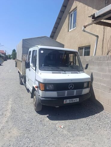 погрузчик купить: Жүк ташуучу унаа, Mercedes-Benz, Дубль, 3 т, Колдонулган