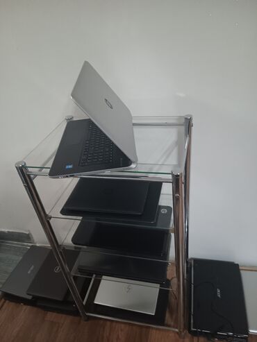 Ostali laptopovi i netbook računari: Ostali laptopovi i netbook računari — 15