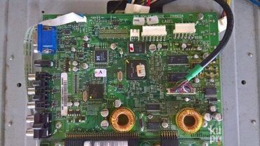 Aksesoari za TV i video: Thomson 32LB040S5 u delovima AV Main board 21483090 EFC031E IFC130 — 4