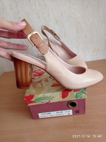обувь zara: Босоножки Производство Китай Качество люкс Натуральная кожа Цвет