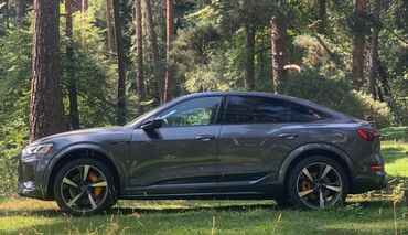 Audi: Audi e-tron sportback s 2022 95 киловатт 505 л.С. 4.4 до 100 всё в