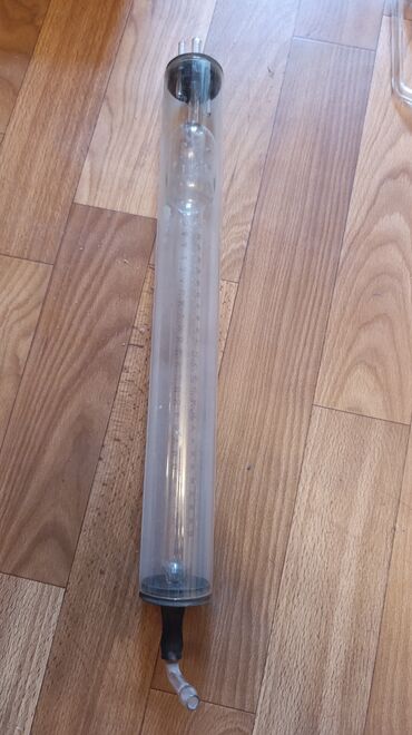 Другие медицинские товары: Лабораторная химическая посуда Наименование - Количество Термометр — 12