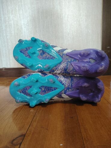 Butslar: Butslar Adidas, Ölçü: 40, Yeni — 2