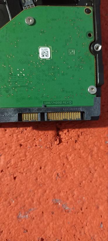 Жесткие диски, переносные винчестеры: Накопитель, Б/у, Seagate, HDD, 1 ТБ, 3.5", Для ПК at lalafo.kg — 4 Жесткие диски, переносные винчестеры: Накопитель, Б/у, Seagate, HDD, 1 ТБ, 3.5", Для ПК — 4