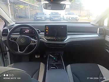 byd e6: Volkswagen ID.6: 2023 г., 0.1 л, Автомат, Электромобиль — 9