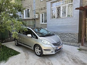 Honda: Honda Jazz: 2011 г., 1.3 л, Автомат, Гибрид, Хэтчбэк — 16