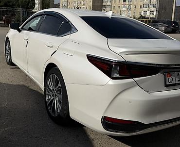 Lexus: Lexus ES: 2021 г., Бензин, Седан — 5