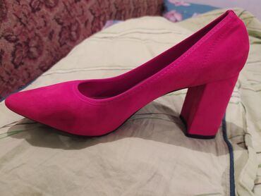 туфли женские новые: Туфли 40, цвет - Красный