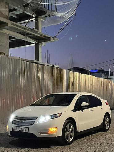 byd qin pro ev: Chevrolet Volt: 2013 г., 1.4 л, Вариатор, Гибрид, Хэтчбэк — 1
