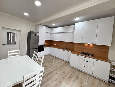 rent flat: 🏡 СДАЁТСЯ ДВУХКОМНАТНАЯ КВАРТИРА | ТЦ «АЛА-АРЧА» 📍 Адрес: проспект — 1
