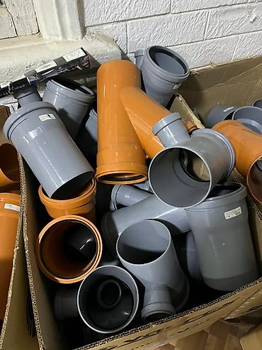 Муфты для соединения труб: Предлагаем ассортимент пластиковых фитингов для труб, включающий — 7