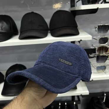 Köynəklər: Papaq, Balenciaga, One size, rəng - Qara