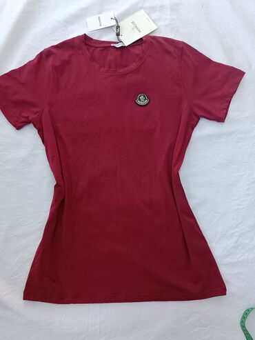 Shortsleeves: Moncler, L (EU 40), Cotton, color - Burgundy