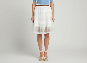 prasowanie plisowanej spódnicy: Stradivarius, Women`s skirt, size L at lalafo.pl prasowanie plisowanej spódnicy: Stradivarius, Women`s skirt, size L
