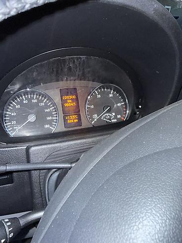 мэри: Mercedes-Benz Спринтер: 2013 г., 2.2 л, Механика, Дизель, Фургон — 6