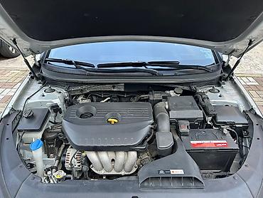 Hyundai: Hyundai Sonata: 2018 г., 2 л, Автомат, Газ, Седан — 22