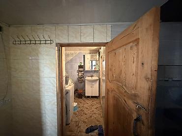 Продажа помещений свободного назначения: Продаётся объект недвижимости с воротами и двором, подойдёт под — 33