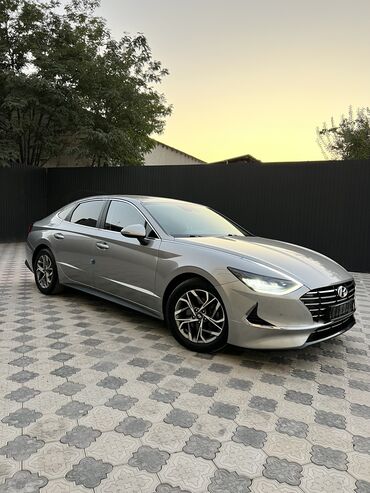 шины на сонату: Hyundai Sonata: 2019 г., 2 л, Автомат, Бензин, Седан