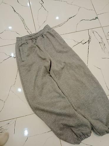 jogger şalvar: Boz rəngli unisex idman şalvarı - Kəsim: Klassik “jogger” modeli — 1